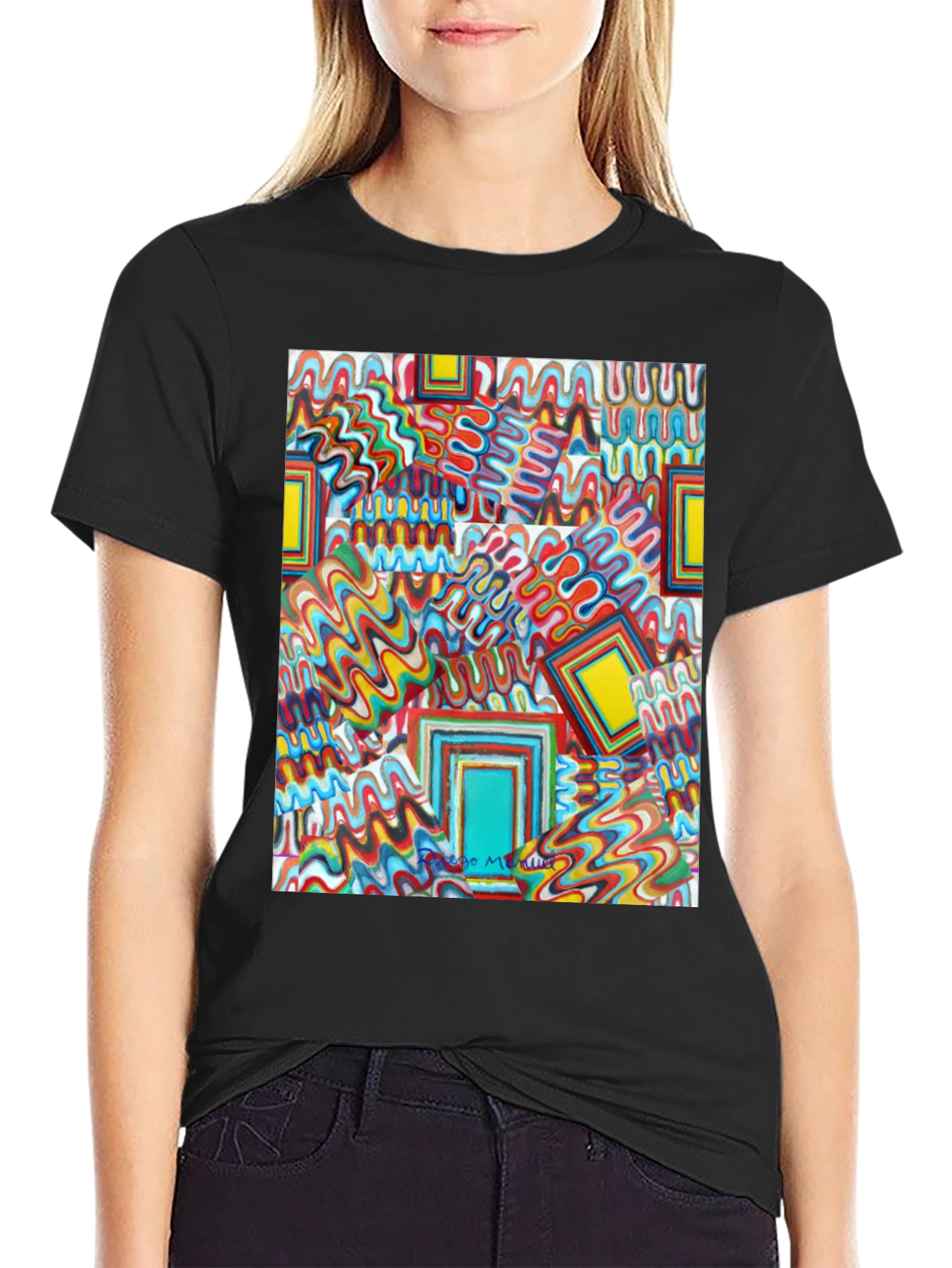 Abstract Art Print Tee - Bold & Unique Design