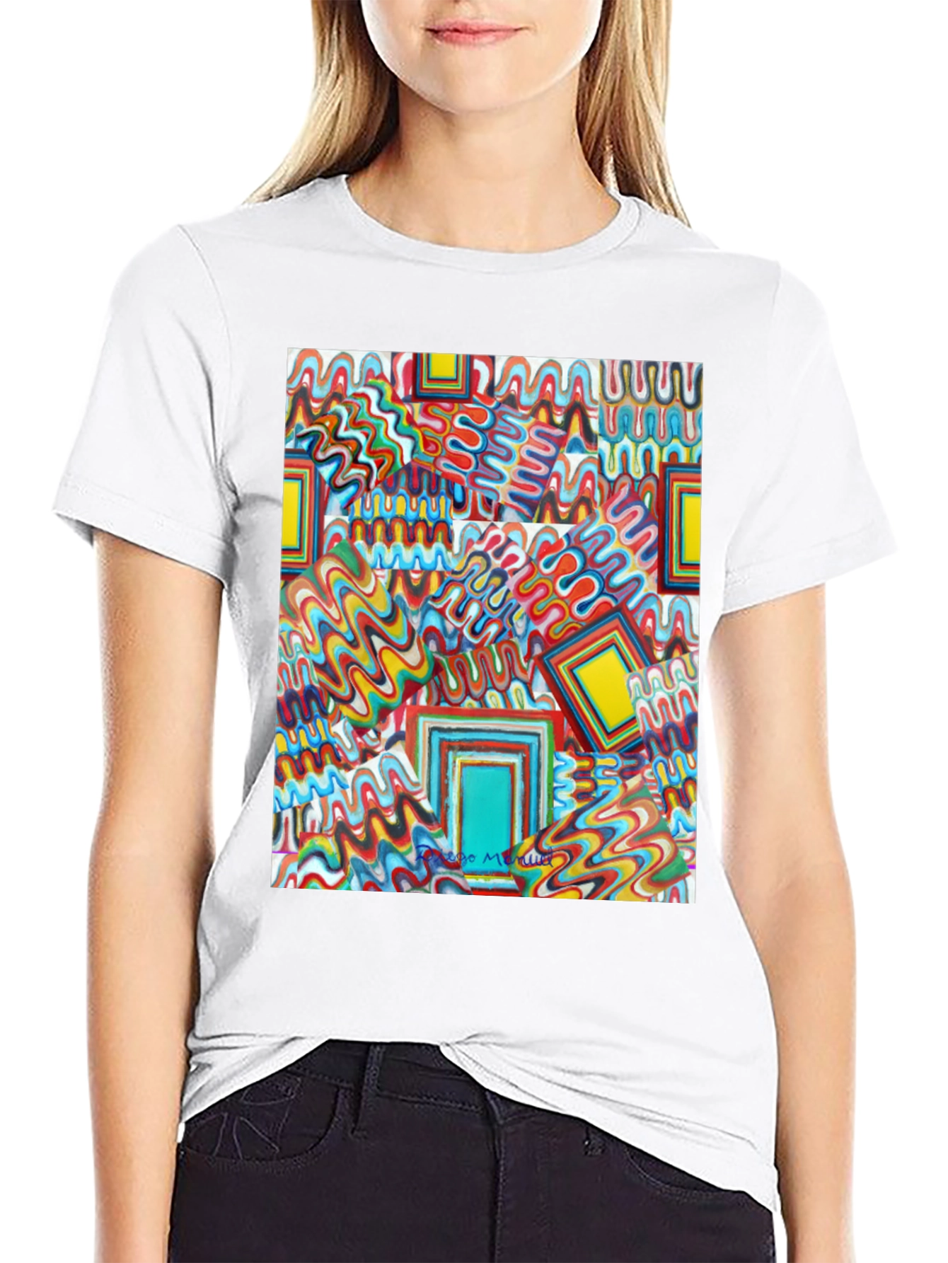 Abstract Art Print Tee - Bold & Unique Design
