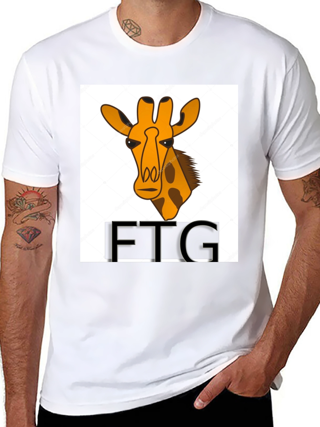 Giraffe Print Black T-Shirt