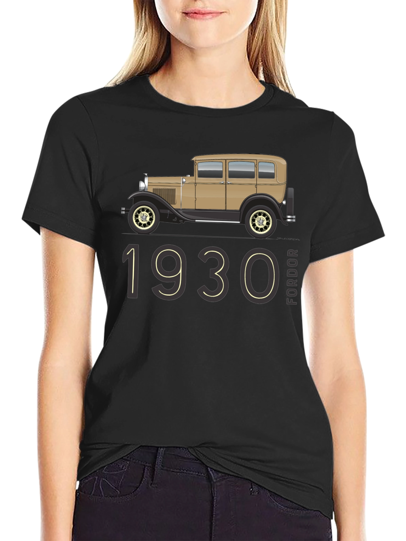 1930 Fordor T-Shirt: Classic Car Tee