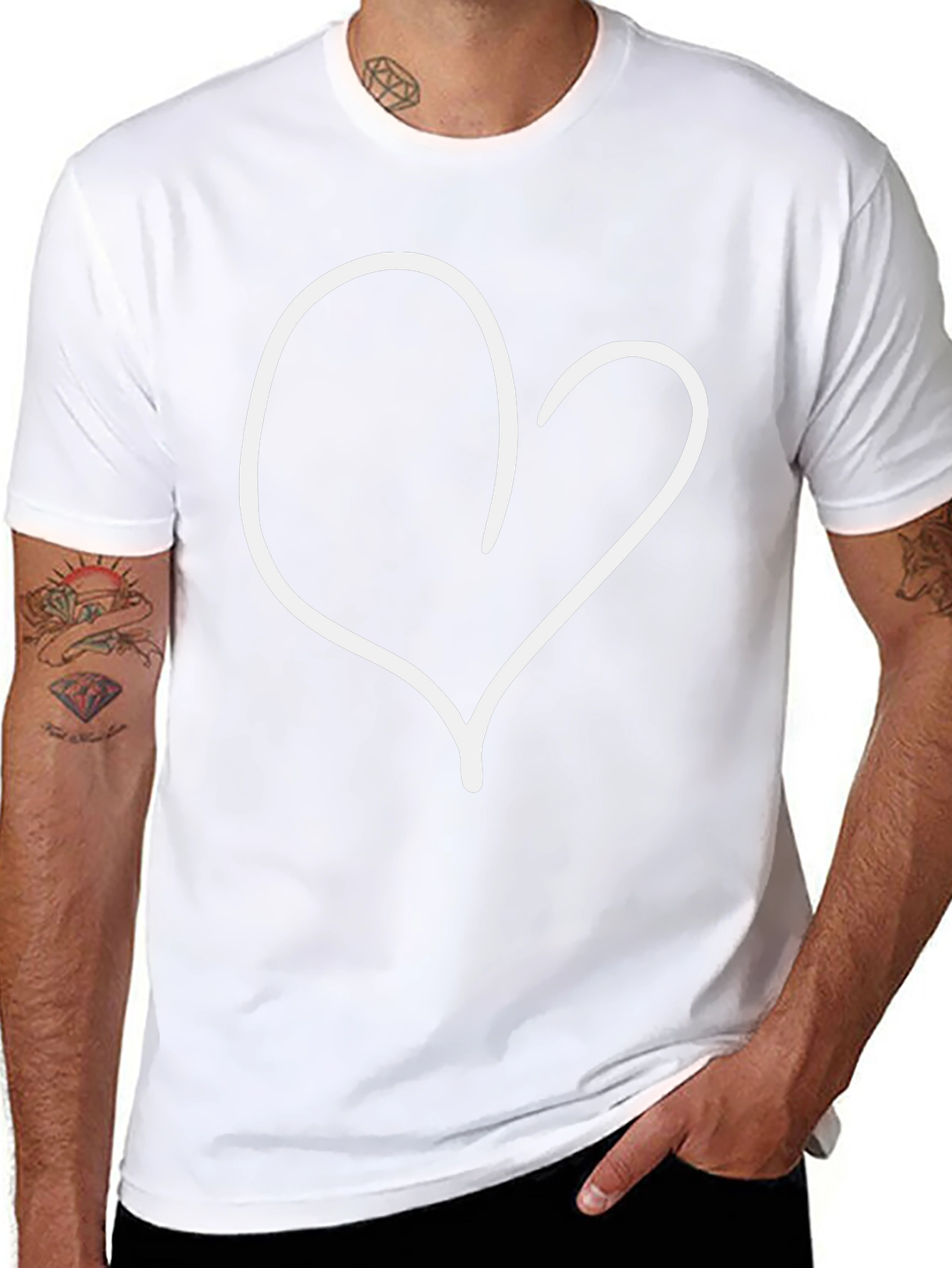 Heart Graphic Black T-Shirt - Modern Casual Tee