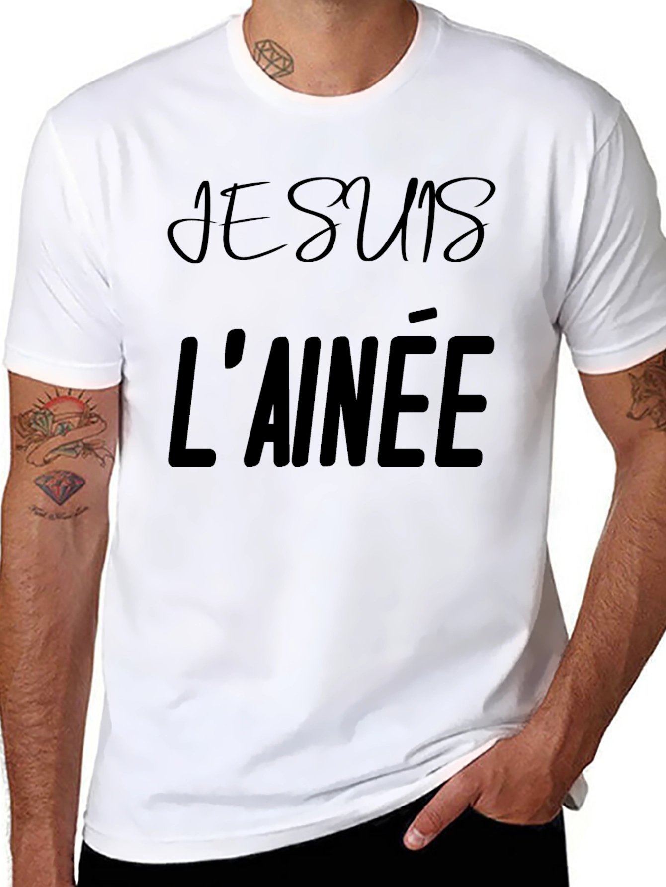 Je Suis LAînée Graphic Tee - Black