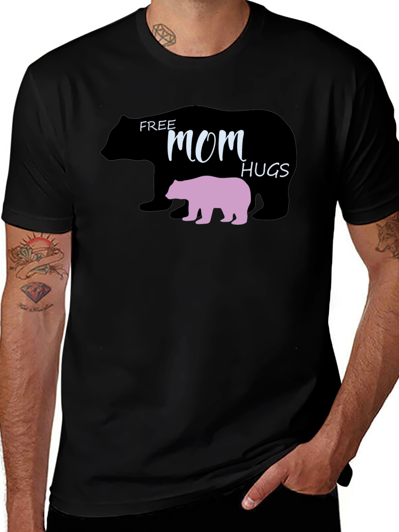 Free Mom Hugs Bear Graphic T-Shirt