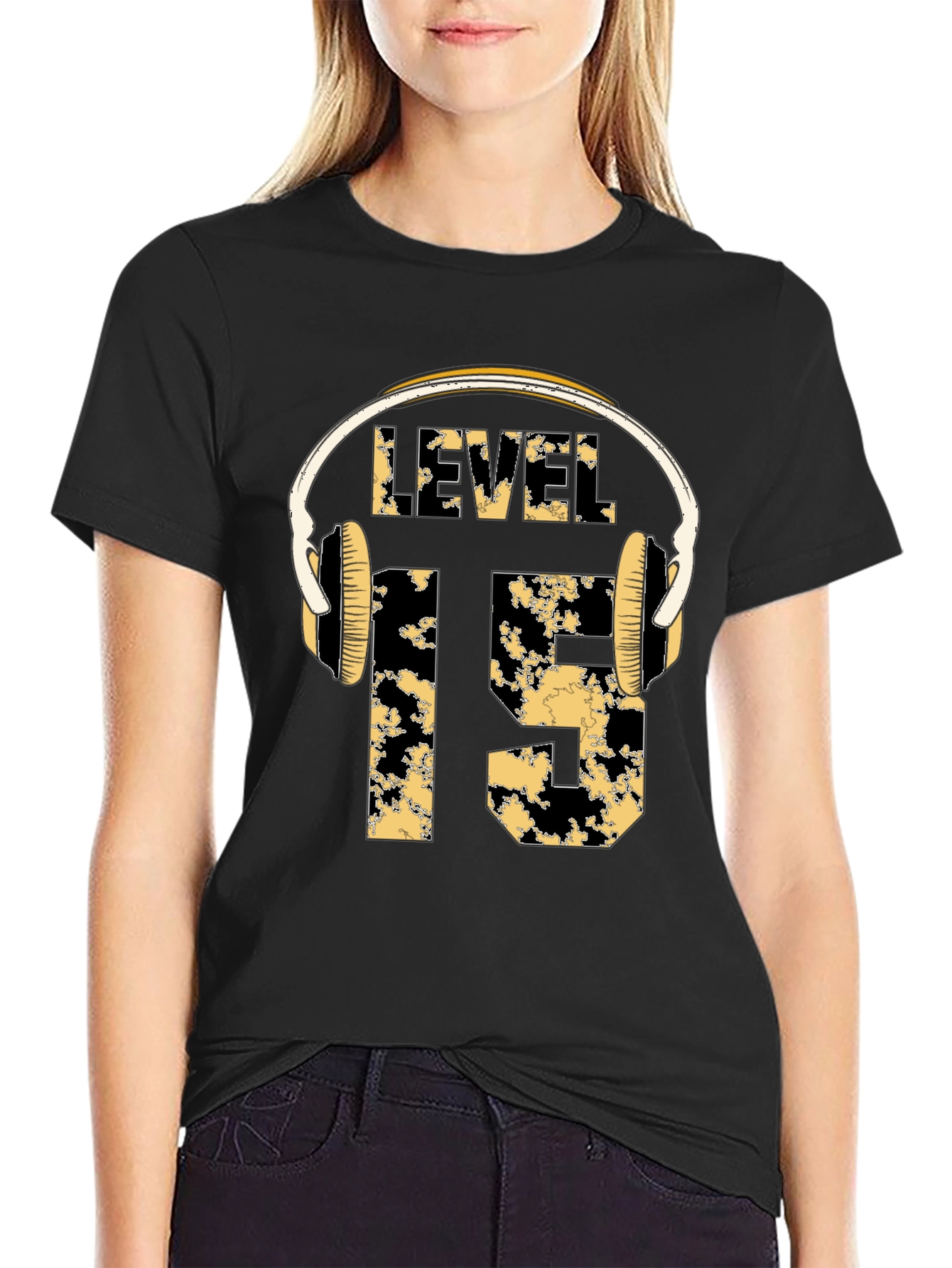 Level 15 Gamer T-Shirt with Headphone Design