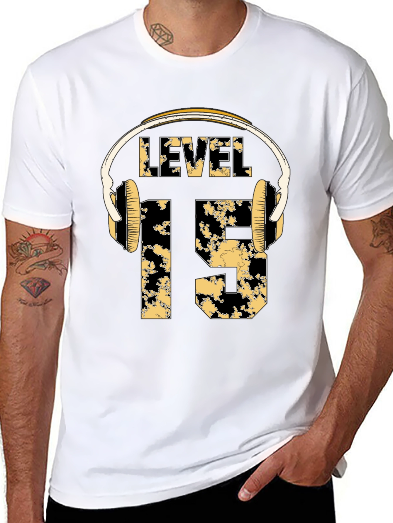 Level 15 Gamer T-Shirt with Headphone Design